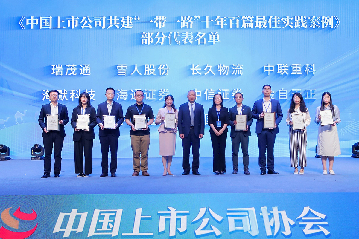 1716516133664ff52576de1